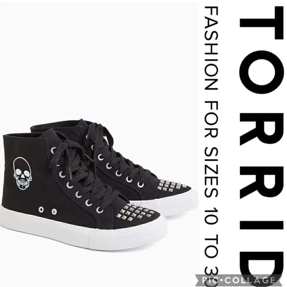 Torrid 7ww high top black lace up skull & stud rock punk emu sneaker